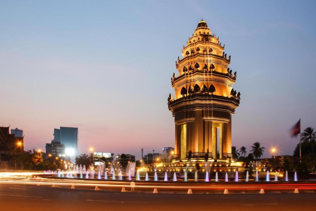 Essence Hotel&Apartment Phnom Penh Exterior foto