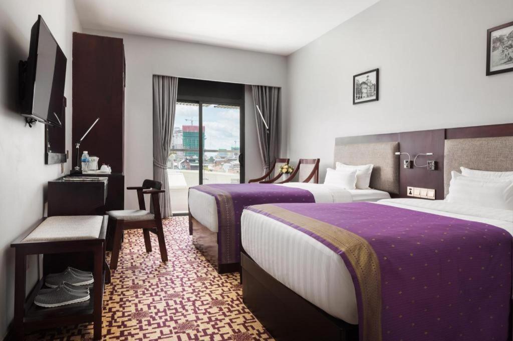 Essence Hotel&Apartment Phnom Penh Exterior foto